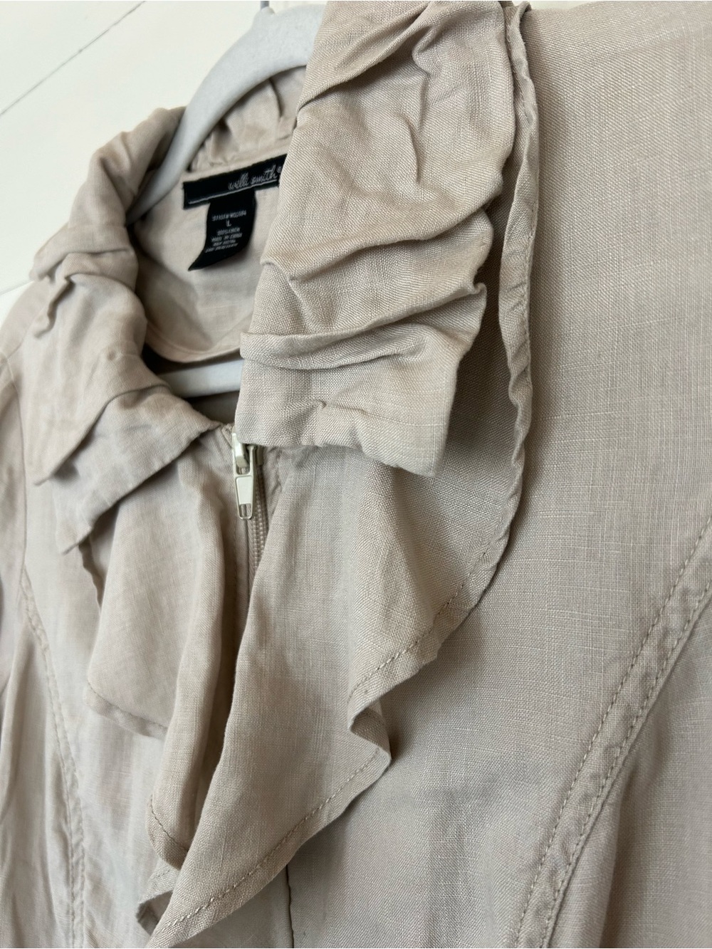 Willie Smith Light Beige Ruffle Collar Zip-Front Utility Jacket, Size Large - Picture 3 of 5